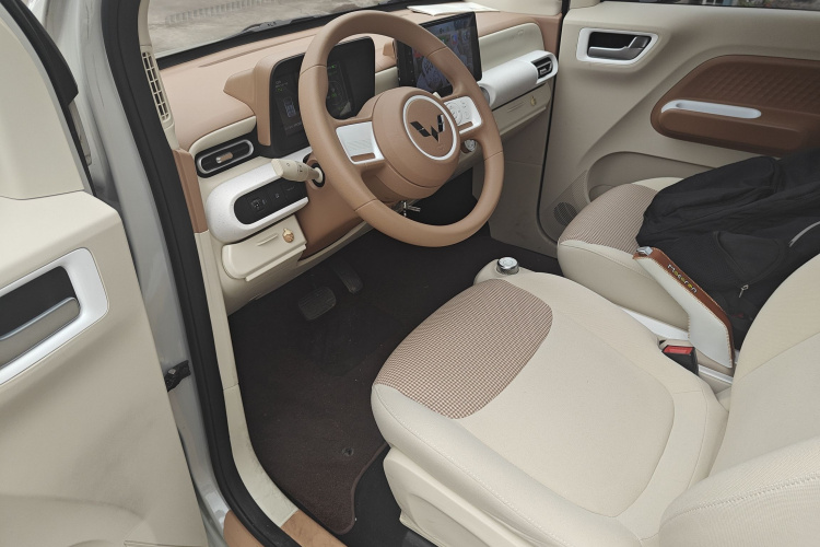 五菱汽车 宏光MINIEV 2024款 第三代 215km 青春版中控内饰20