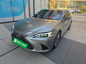 雷克萨斯ES 2025款 200 臻享版