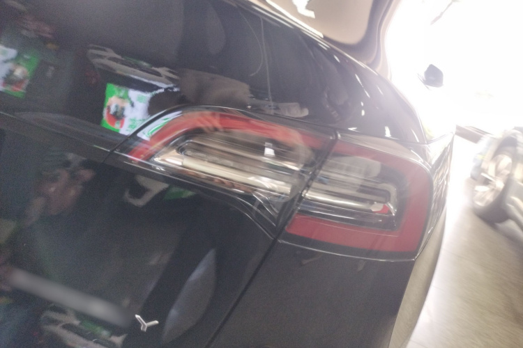 特斯拉 Model Y 2021款 标准续航后驱版车身外观6001