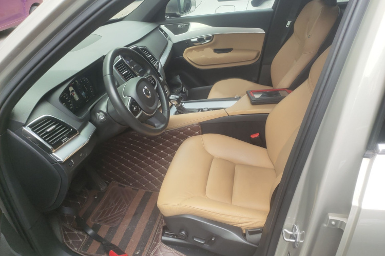 沃尔沃XC90 2018款 T6 智逸版 7座局部细节19