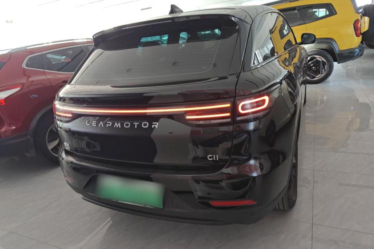 零跑汽车 零跑C11 2023款 增程 285舒享版车身外观6