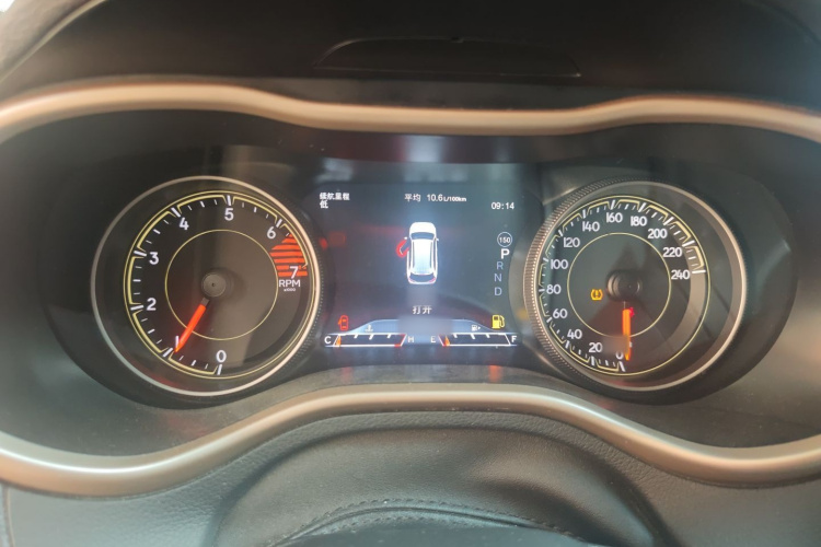 Jeep 自由光 2017款 2.0L 优越版局部细节14