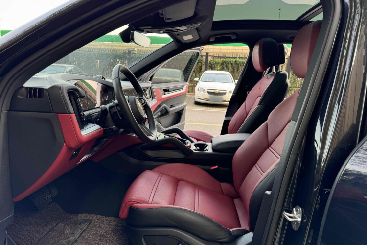 保时捷 2024款 Cayenne 3.0T局部细节19