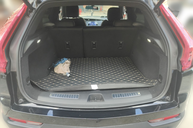 凯迪拉克XT4 2021款 28T 两驱豪华型局部细节23