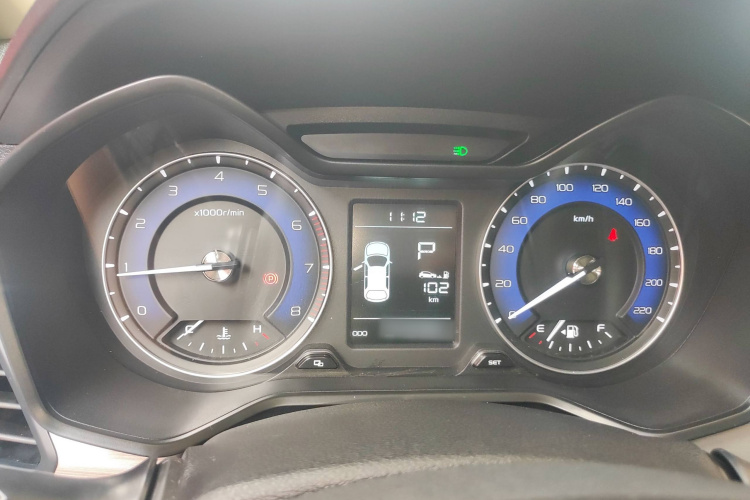 吉利汽车 远景X3 2020款 1.5L CVT尊贵型局部细节14