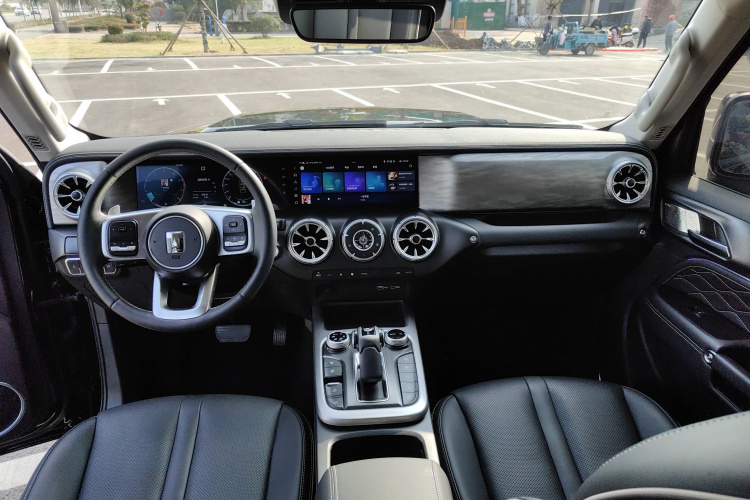 坦克300 2023款 城市版 2.0T 很有型中控内饰7005