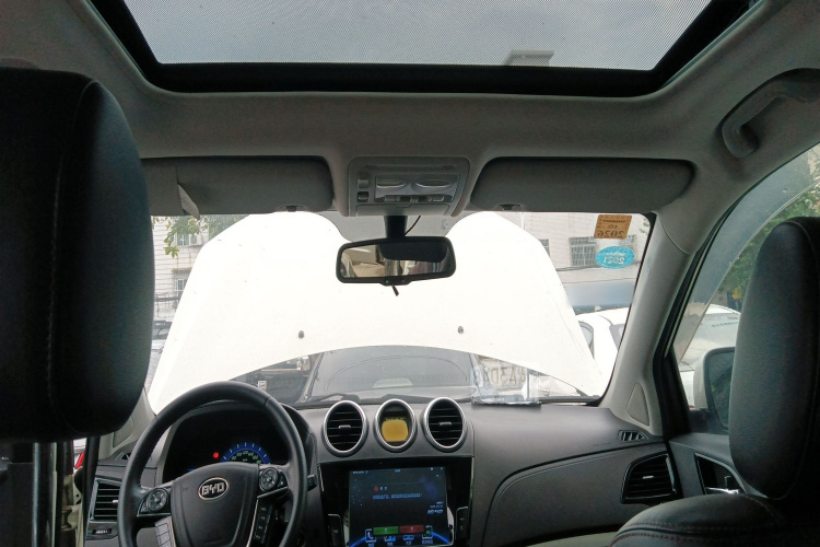 比亚迪S7 2015款 2.0T 自动尊贵型局部细节22