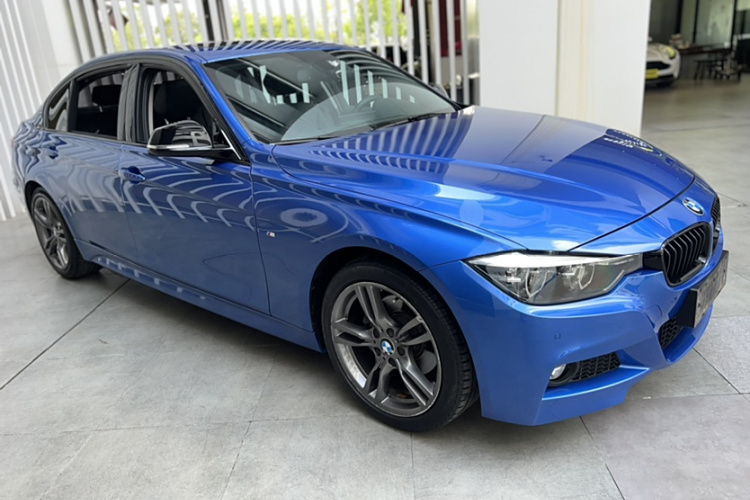 宝马3系 2018款 320Li M运动曜夜版车身外观6006