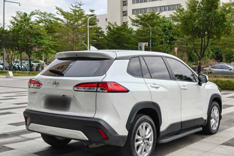 丰田 卡罗拉锐放 2022款 2.0L 先锋版车身外观6003