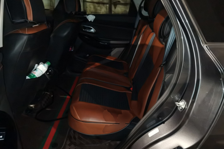 长安欧尚X7 PLUS 2022款 1.5T 蓝鲸版自动尊贵型中控内饰21