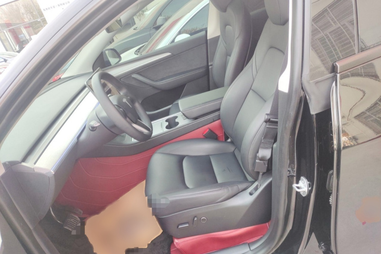 特斯拉 Model Y 2023款 后轮驱动版局部细节19