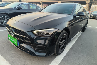 奔驰C级 2023款 改款 C 260 L 皓夜运动版