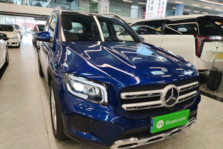 奔驰GLB 2021款 GLB 200 动感型车身外观6002