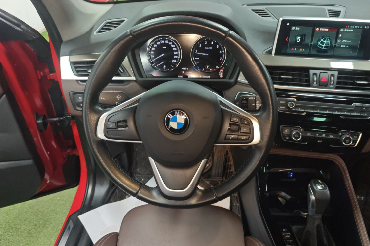 宝马X1 2019款 xDrive20Li 尊享型局部细节13