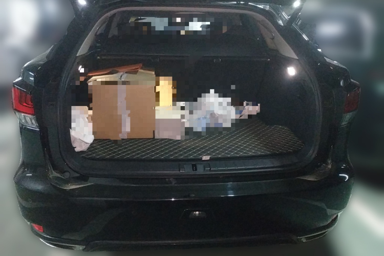 雷克萨斯RX 2021款 300 四驱特别版中控内饰23