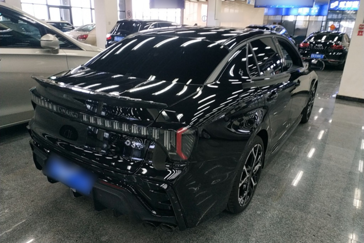 领克03 2023款 03+ 2.0TD 自动驭风版车身外观7