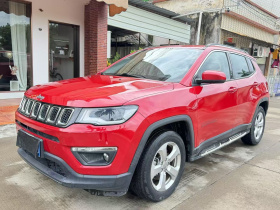 Jeep 指南者 2020款 220T 自动精英版