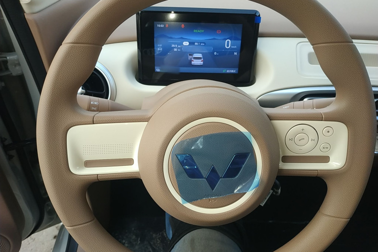 五菱汽车 宏光MINIEV 2025款 四门版 进阶款中控内饰13