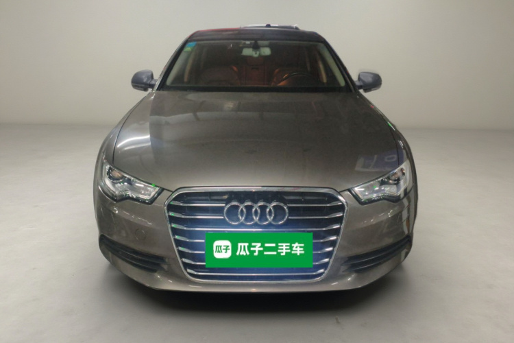 奥迪A6L 2015款 TFSI 百万纪念智领型车身外观2