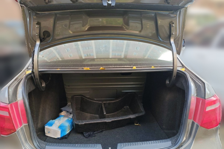 大众 捷达 2013款 1.6L 自动舒适型局部细节23