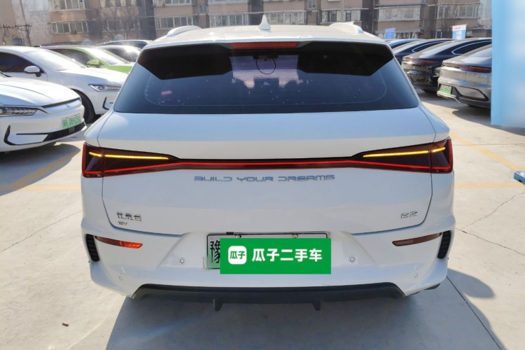 比亚迪e2 2021款 豪华型车身外观6