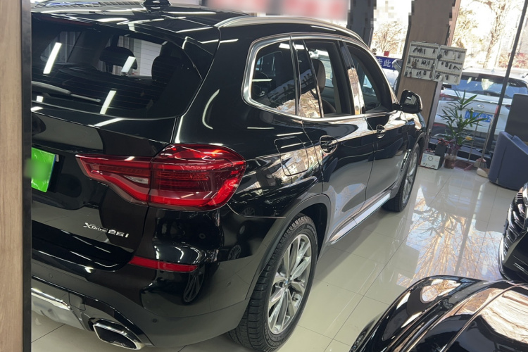 宝马X3 2020款  xDrive25i 豪华套装车身外观6003