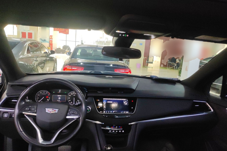 凯迪拉克XT6 2021款 2.0T 七座两驱风尚型中控内饰12