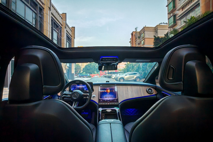 奔驰EQE 2022款 350 先锋版中控内饰7005