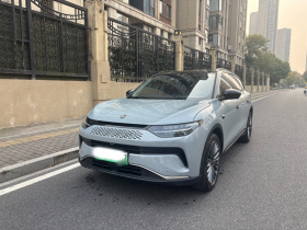 零跑汽车 零跑C11 2024款 增程 300尊享版