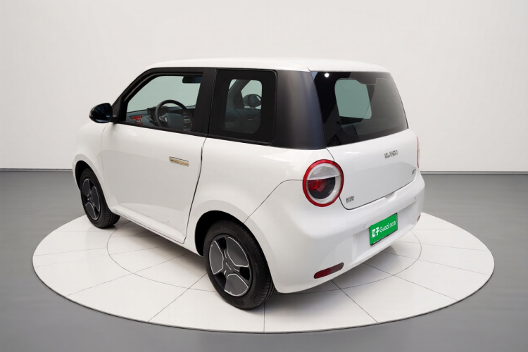 长安启源 长安Lumin 2022款 210km 香甜款车身外观5