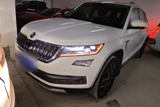 斯柯达 柯迪亚克 2019款 改款 TSI380 7座四驱旗舰版 国VI