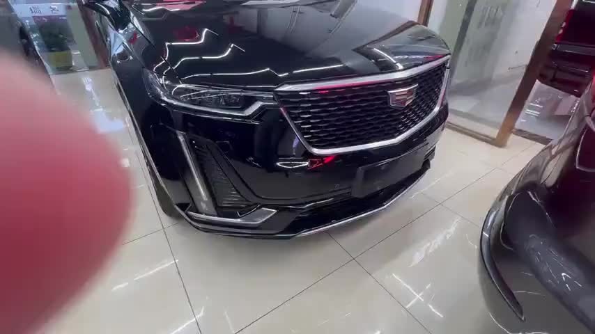 凯迪拉克XT6 2022款 2.0T 六座四驱豪华型标准版实拍1