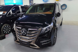 奔驰 威霆 2021款 2.0T 精英版 7座