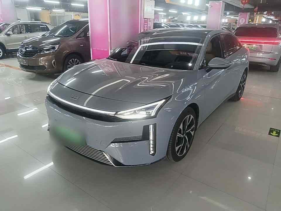 吉利银河 银河L6 2023款 125km 星舰(2)