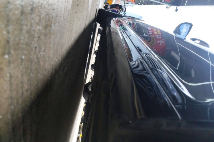 克莱斯勒300C(进口) 2013款 3.6L 尊适版局部细节9002