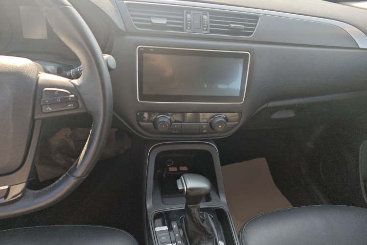 观致5 2018款 改款 1.6T 自动领先型局部细节16