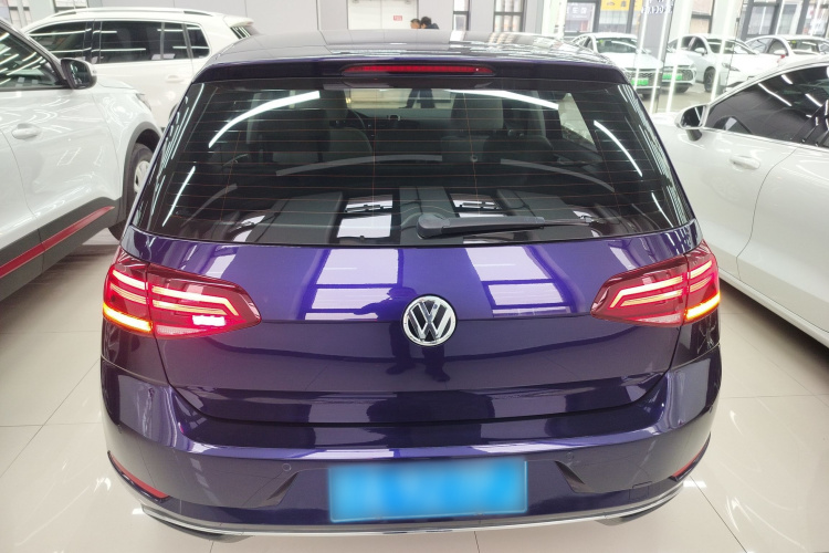 大众 高尔夫 2018款 180TSI 自动舒适型车身外观6