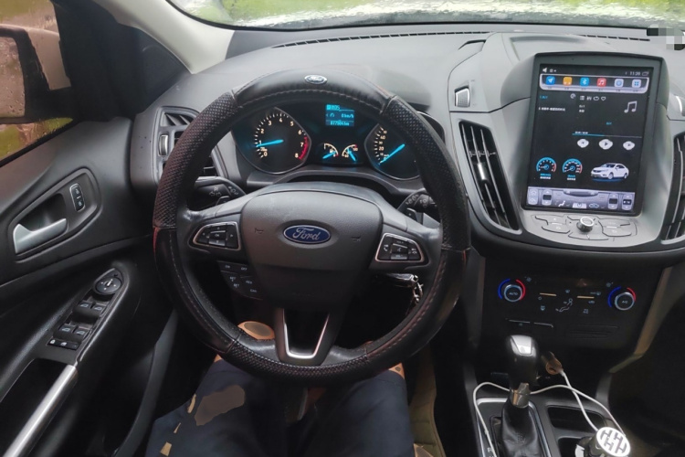 福特 翼虎 2017款 EcoBoost 180 两驱虎跃型局部细节13