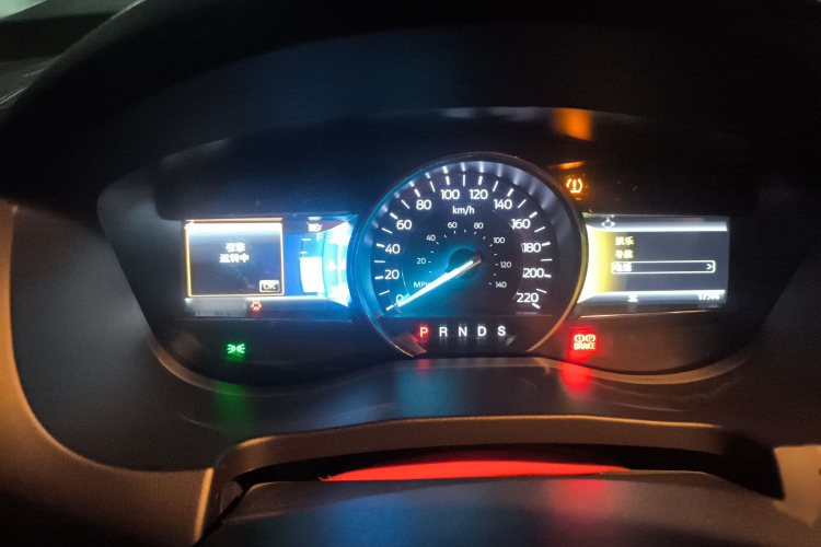 福特 探险者(进口) 2017款 2.3T 精英版局部细节14