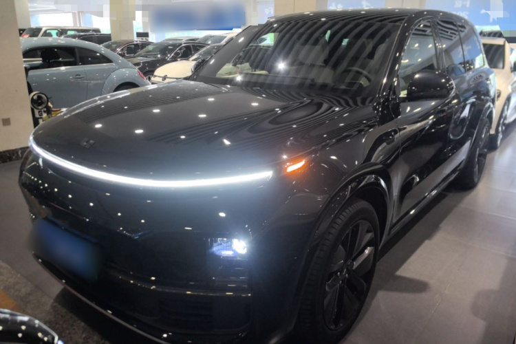 理想汽车 理想L9 2024款 Pro车身外观1