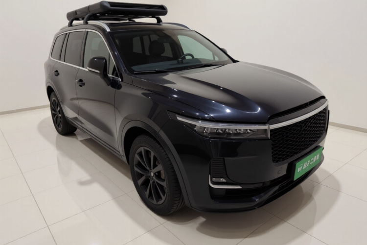 理想汽车 理想ONE 2021款 增程6座版车身外观3