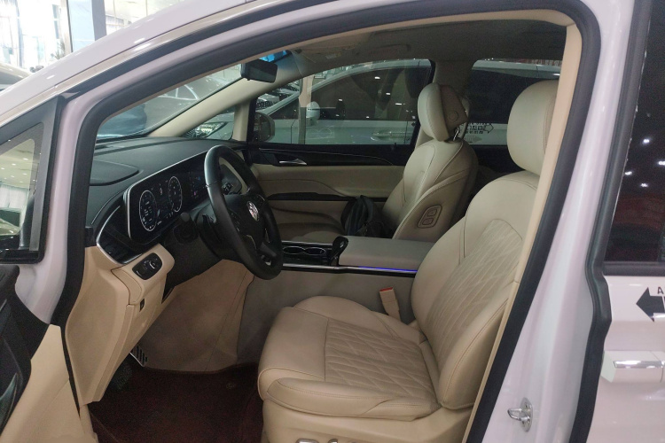 别克GL8 2022款 ES陆尊 653T 旗舰型中控内饰19