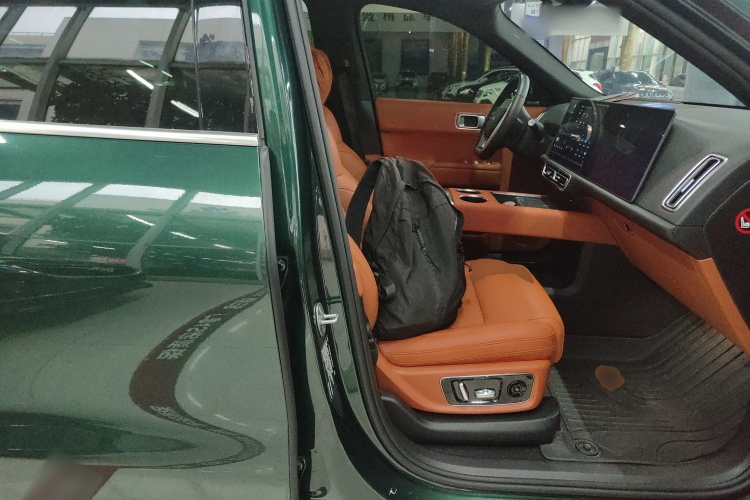 理想汽车 理想L9 2023款 Pro局部细节41