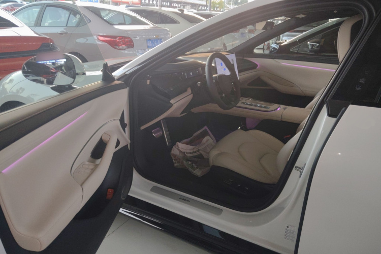 小米汽车 小米SU7 2024款 四驱超长续航高阶智驾Max版中控内饰20