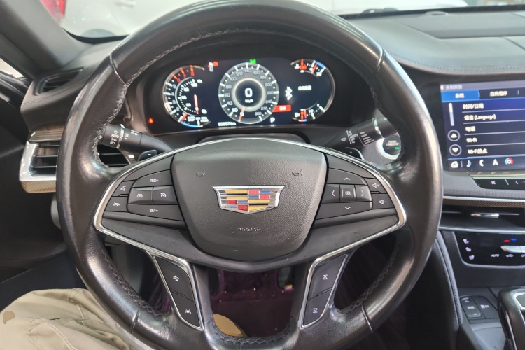 凯迪拉克CT6 2019款 28T 豪华型中控内饰13