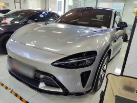 小米汽车 小米YU7 2025款 超长续航四驱Pro版