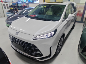 别克GL8新能源 2025款 陆尚 尊享版 7座