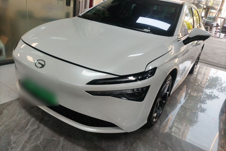 埃安 AION S MAX 2024款 80 星辰版 磷酸铁锂车身外观1