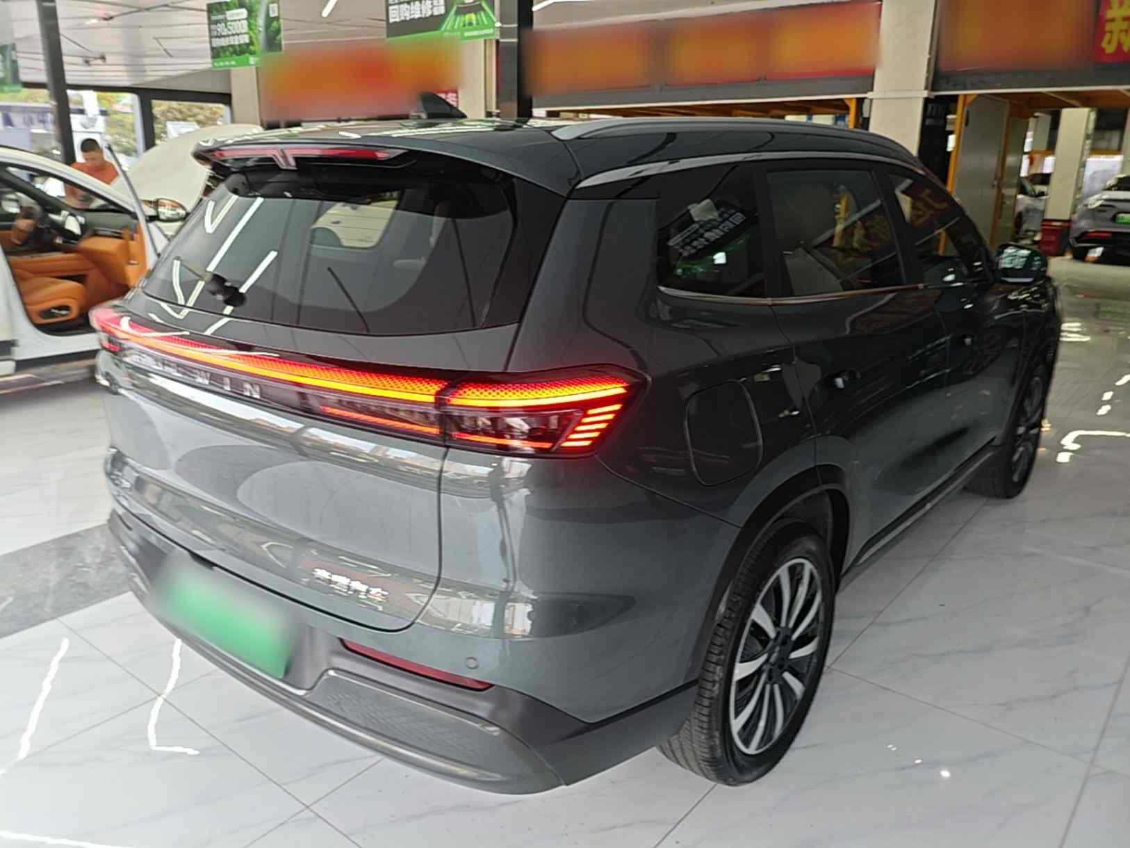 奇瑞风云 风云T8 2025款 1.5T 130km 尊享版 5座(4)