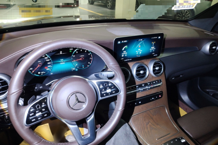 奔驰GLC 2022款 改款三 GLC 300 L 4MATIC 豪华型中控内饰12